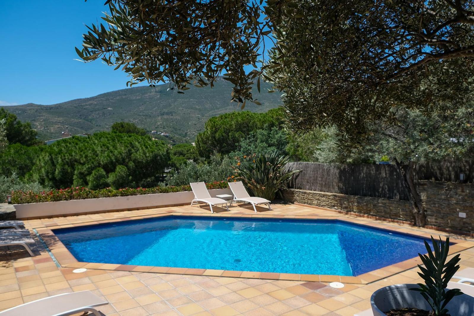 Hotel Blaumar Cadaques By Fimedhotels (Adults Only) Exterior photo