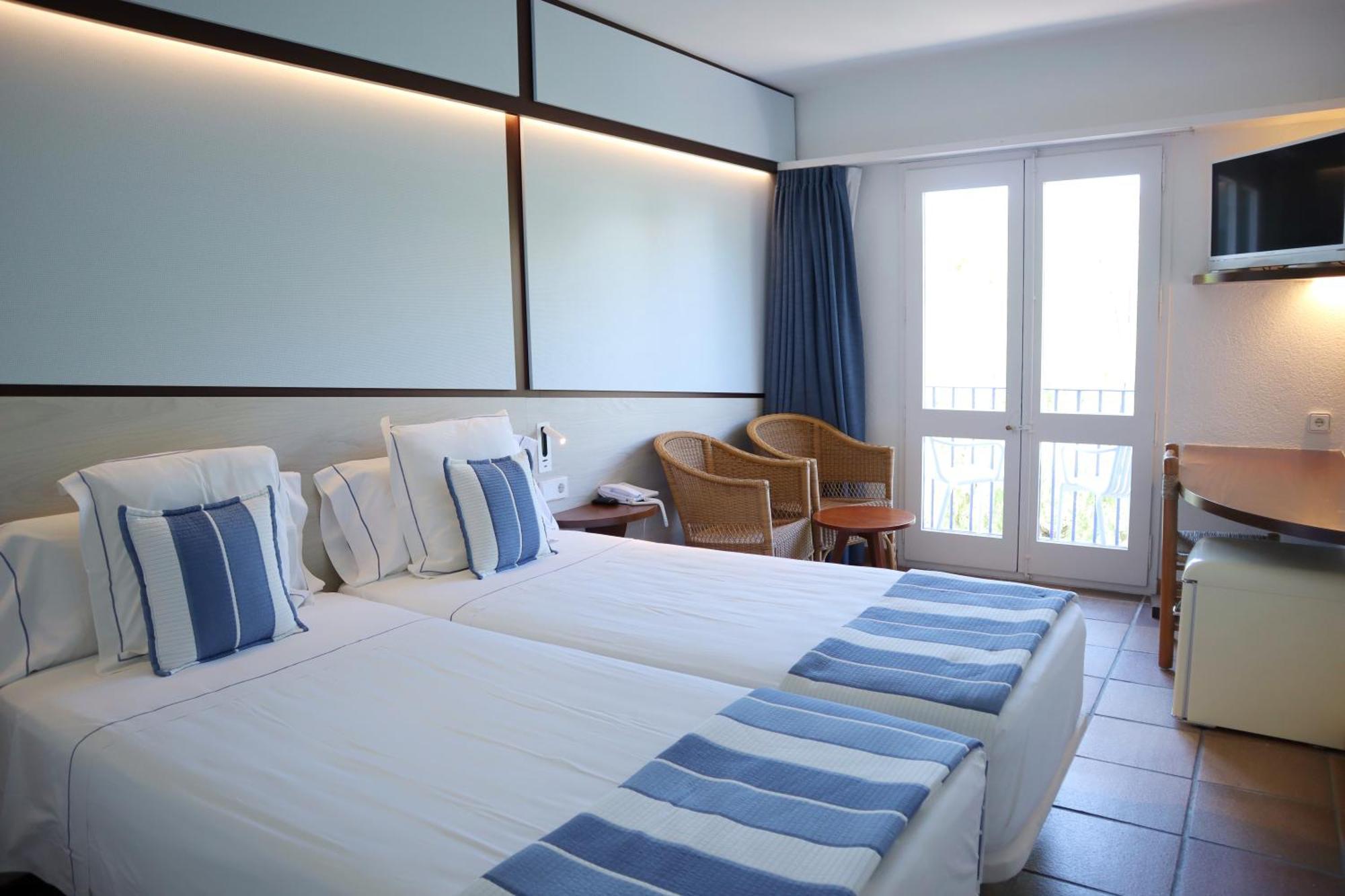 Hotel Blaumar Cadaques By Fimedhotels (Adults Only) Exterior photo